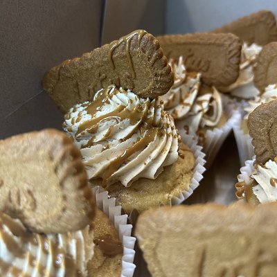 Biscoff Cookie Butter Cupcakes