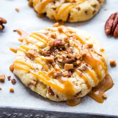 Carmel pecan Swirl