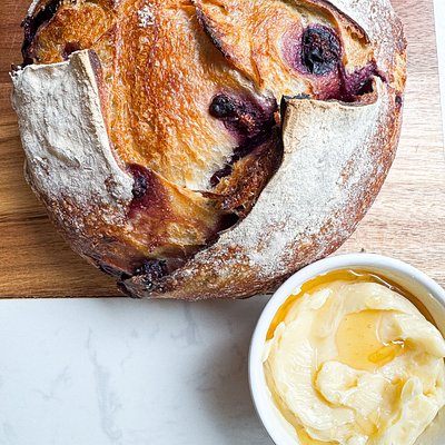 Lemon Blueberry Boule