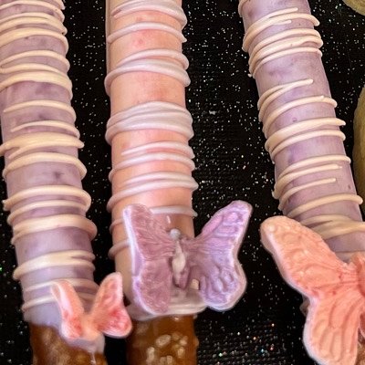 Chocolate Covered Pretzel Rods