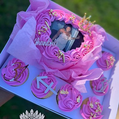 Bento Heart Cake Box 