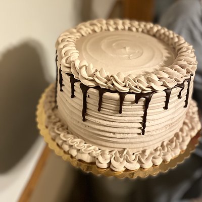 Basic Cake 7” 