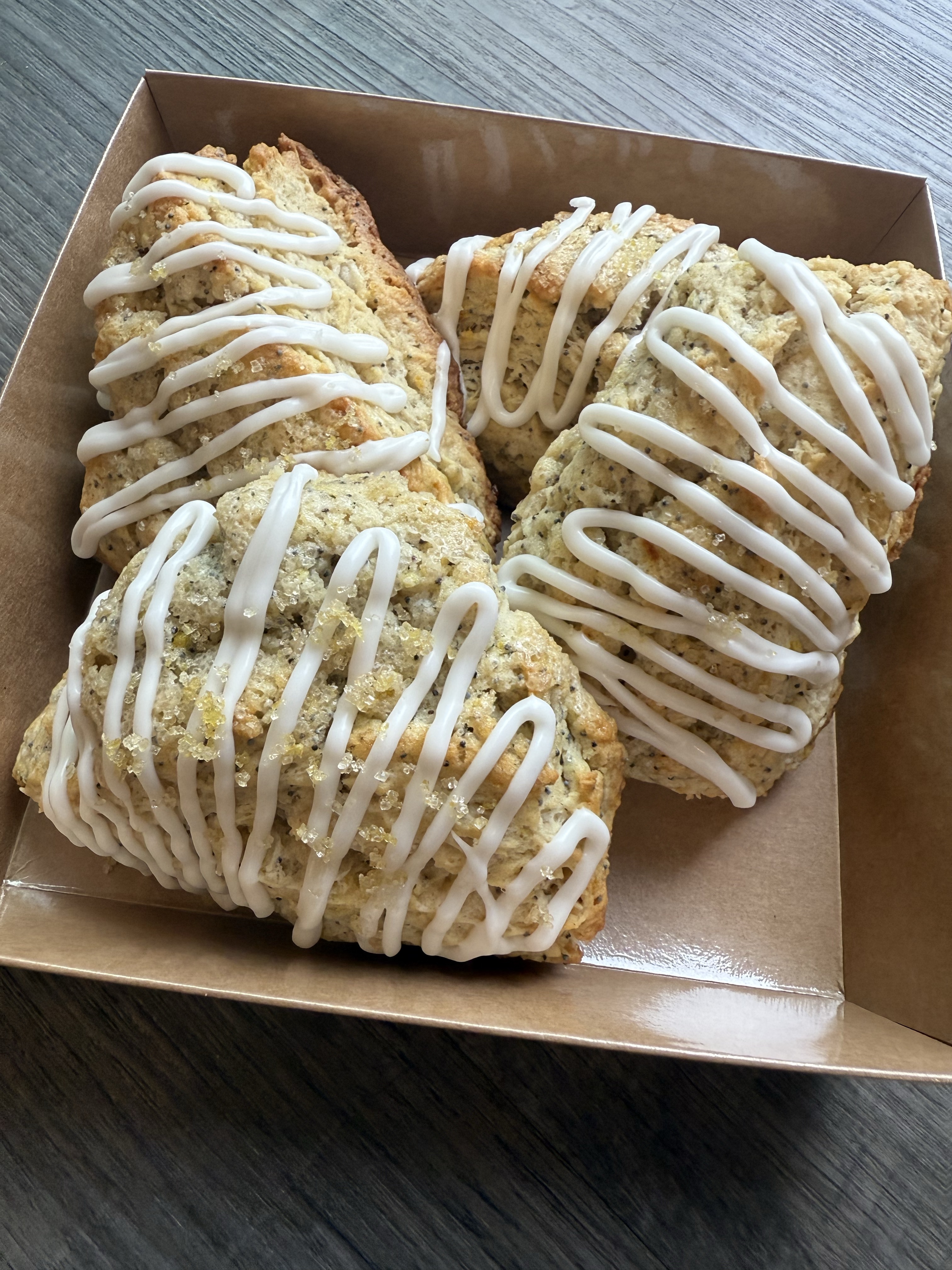 Lemon Poppyseed Sourdough Scones (4-Pack)