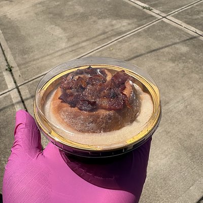 Maple Bacon Drip Rolls