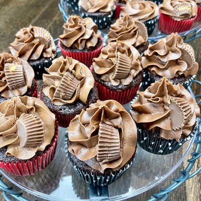 Chocolate Peanut Butter Cupcakes