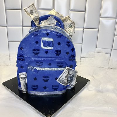 Unique Designed Or Sculpted Cakes