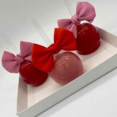8ct Custom Candy Apples 