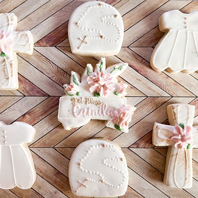 Custom Cookies (2dozen Minimum.) 