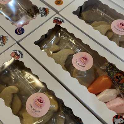 DIY Halloween Cookie Kit