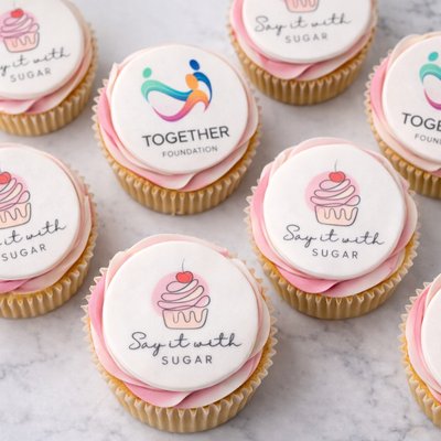 12 Vanilla Cupcakes With Fondant Printed Disc