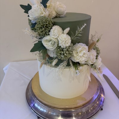 Design Your Own 2 Tier Wedding Cake