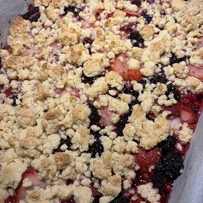 Mixed Berry Crumb Bars