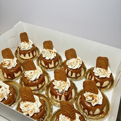 1 Dozen Mini Cheesecakes