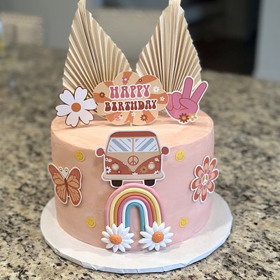 8 Inch 3 Layer Cake (16-24 Servings)