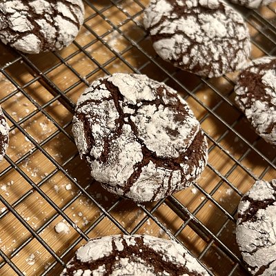 Chocolate Crinkle Cookies