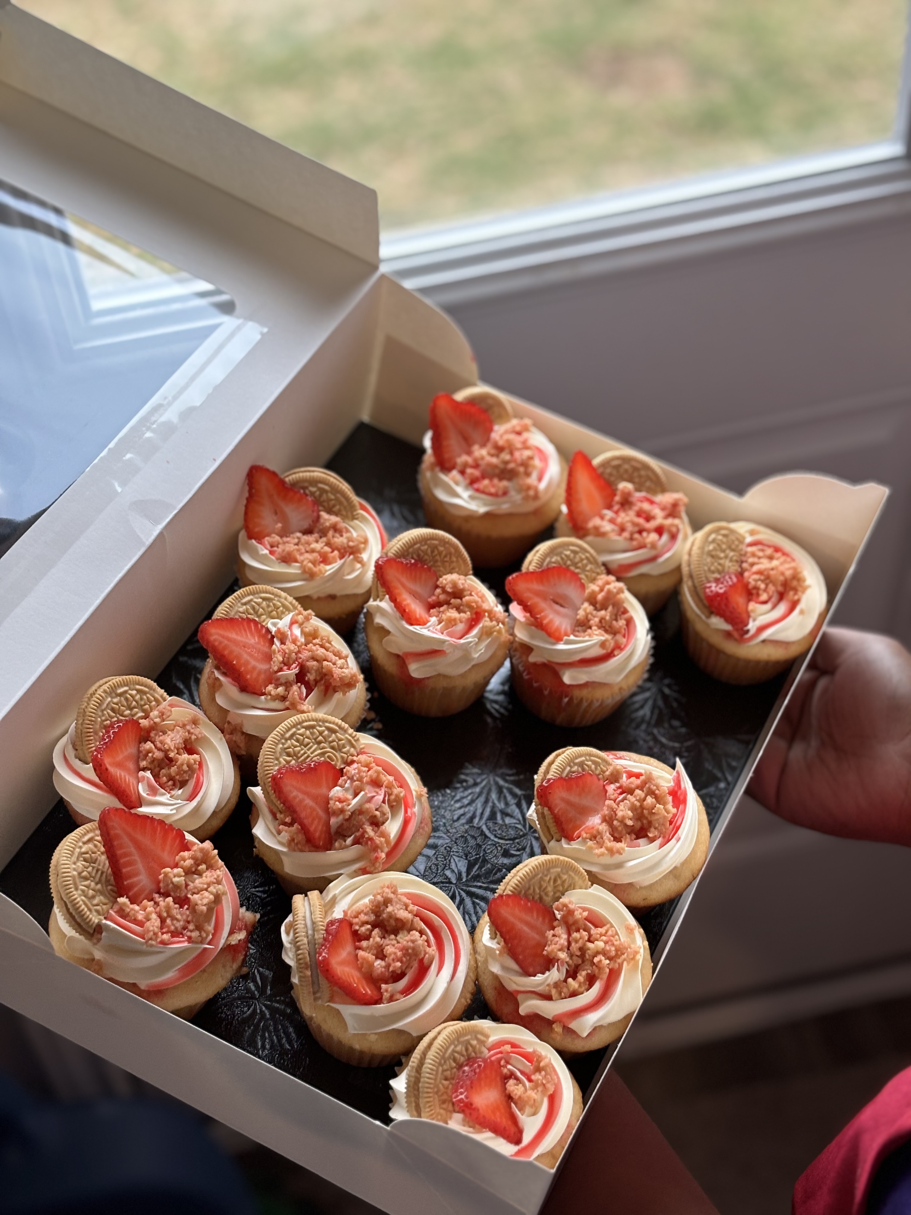 Custom Cupcakes 