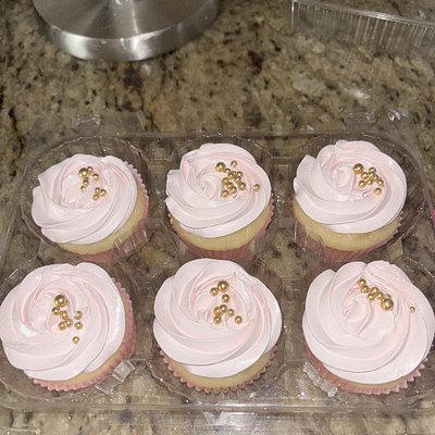 Standard Cupcakes - 1 Dozen