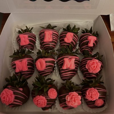 Dozen Of Strawberries 