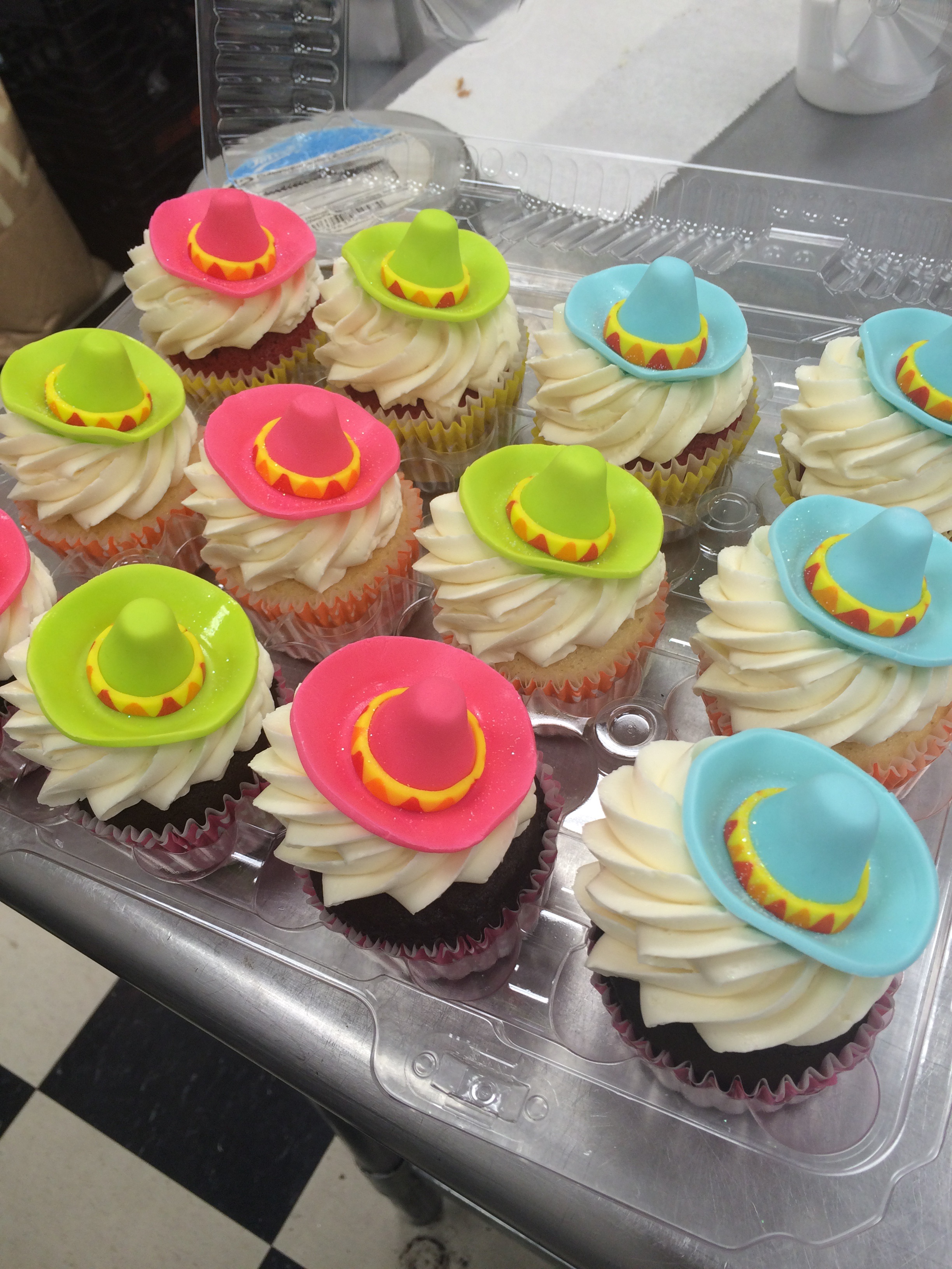 Custom Cupcakes 