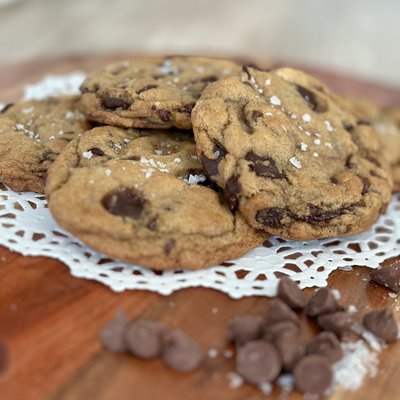 1/2 Dozen Sourdough Chocolate Chip Cookies