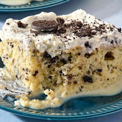 Cookies and Cream Tres Leches 