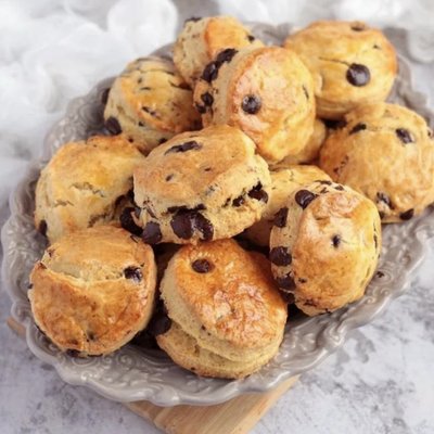 Petite Chocolate Chip Scones