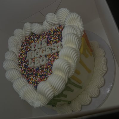 6’ Heart Cake 