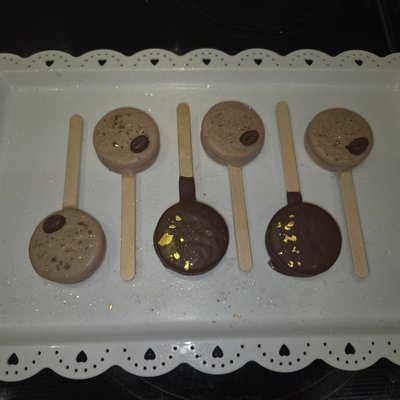Dipped Oreos 