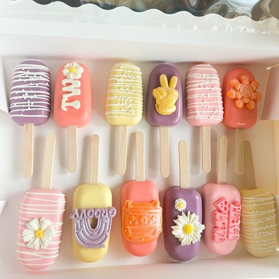 Custom Gluten Free Cakesicles