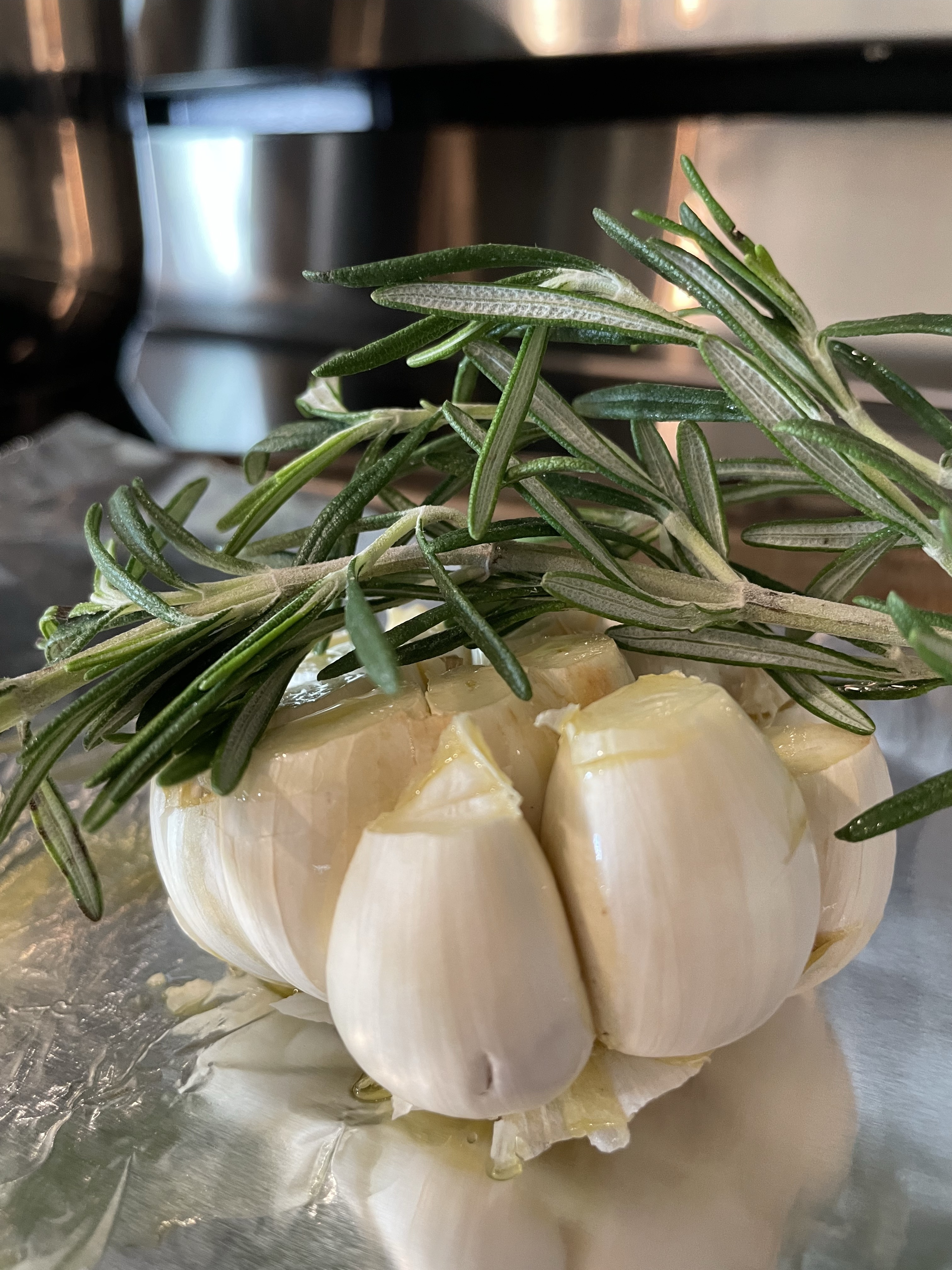 Roasted Garlic And Rosemary Sourdough