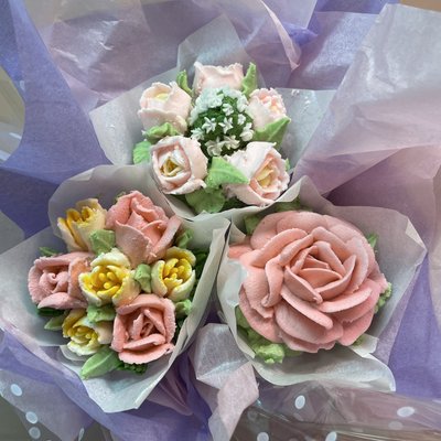 Mini Floral Cupcake (3) Bouquet