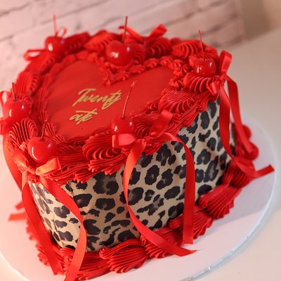 8” Cake *20-25 Servings 