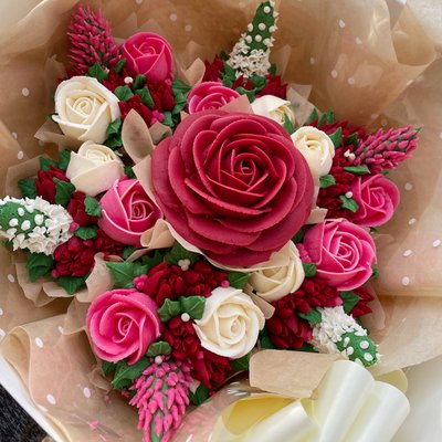 Deluxe 7 Cupcake Bouquet