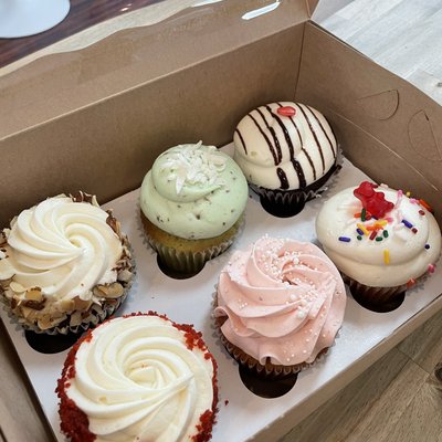 Standard Cupcakes 