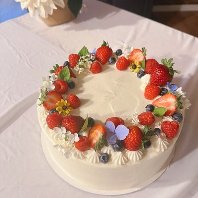 8 Inch Cake