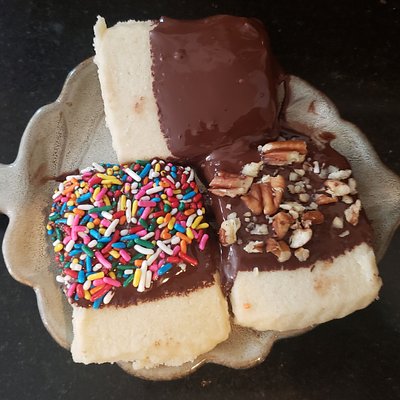 Chocolate Dipped Shortbread Cookies - Per 1 Dozen