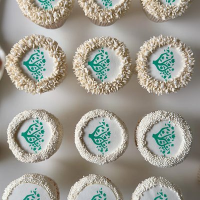 Cupcakes For Weddings and Corporate Events
