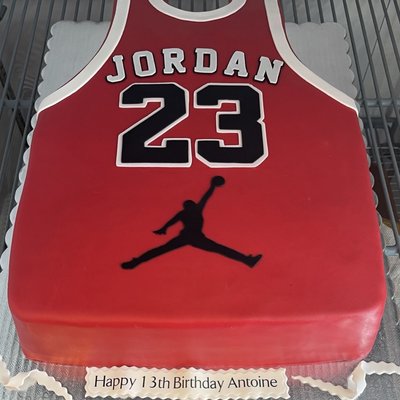 Custom Cake Flat Partial 3D Cakes 