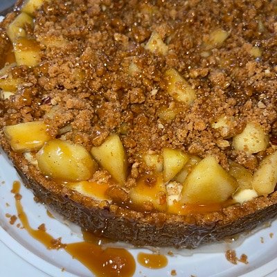 Caramel Apple Cheesecake 