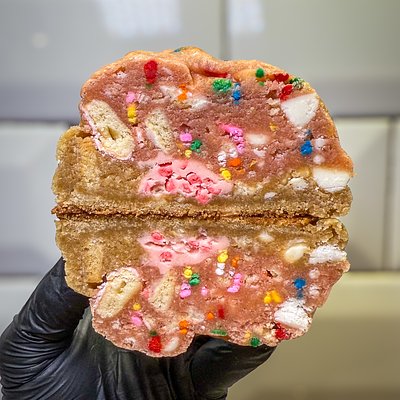 MEGA: Strawberry Frosted Donut 🍓🍩