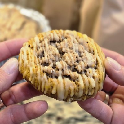 Pumpkin Crumb Cake Cookies