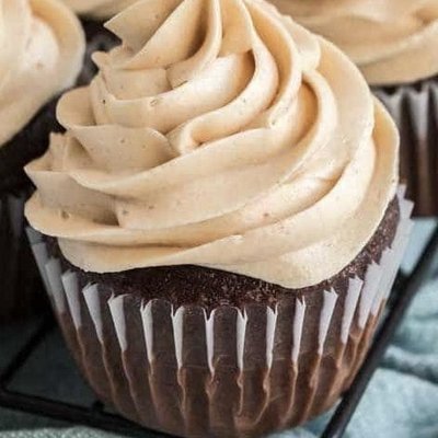 Peanut Butter Cupcake 