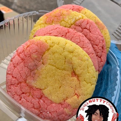 Strawberry Lemonade Cookies
