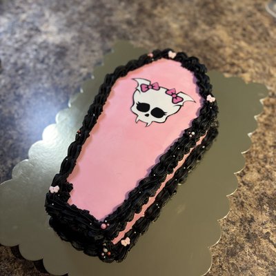Custom Cakes - Custom Shapes