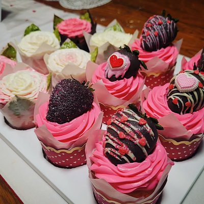 Custom Cupcakes