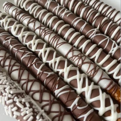 Chocolate Pretzel Rods 1 Dozen