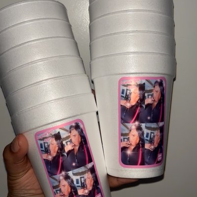 Custom Cups 