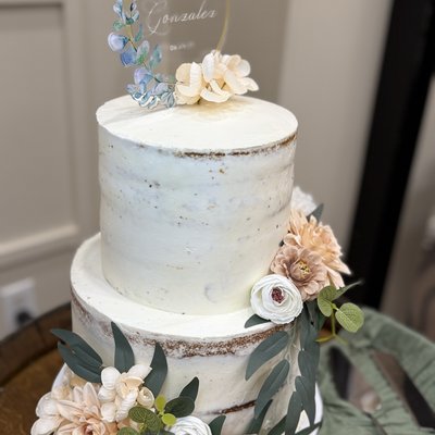 2 Tier 8” On 10” Custom Round Cake - 48 Servings