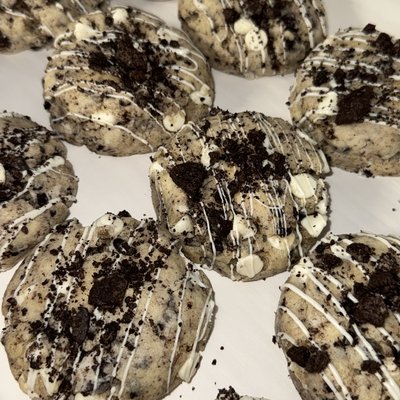 Cookies & Cream Cookies