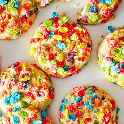 Fruity Pebbles Cookies